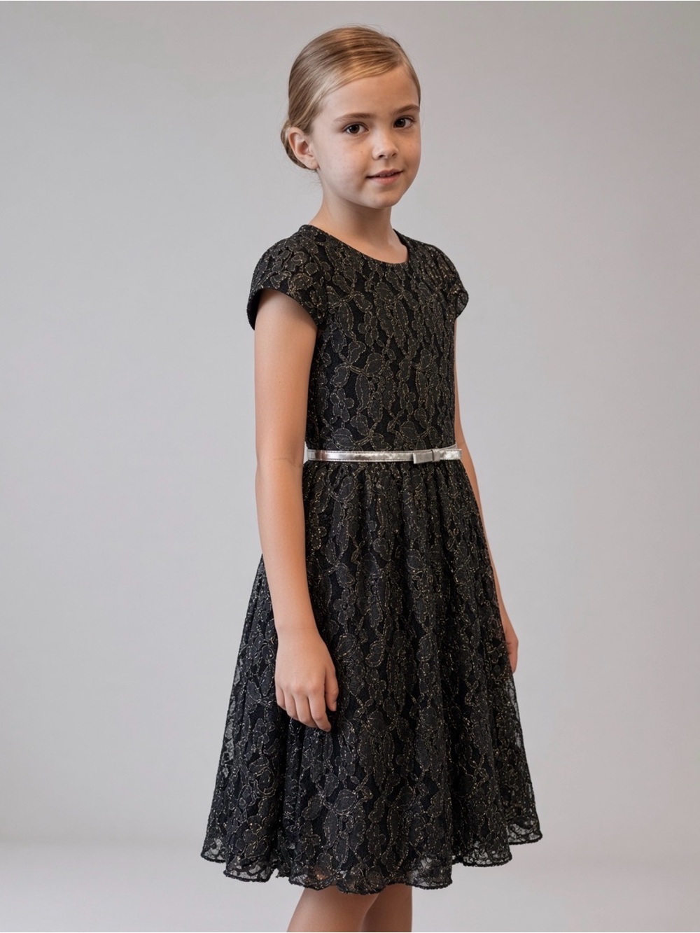 $75 Girls' Elegant Lace & Silver Dress 6/7
